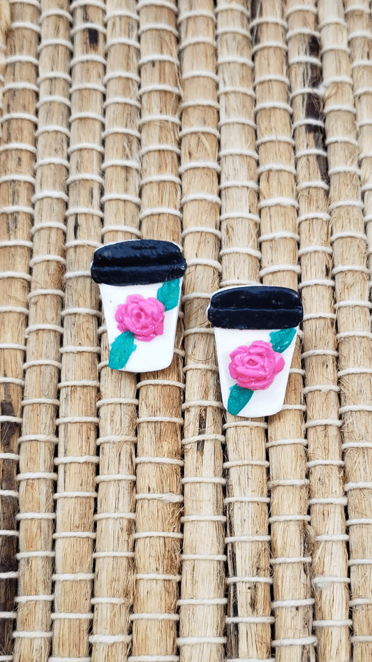 Coffee cup studs